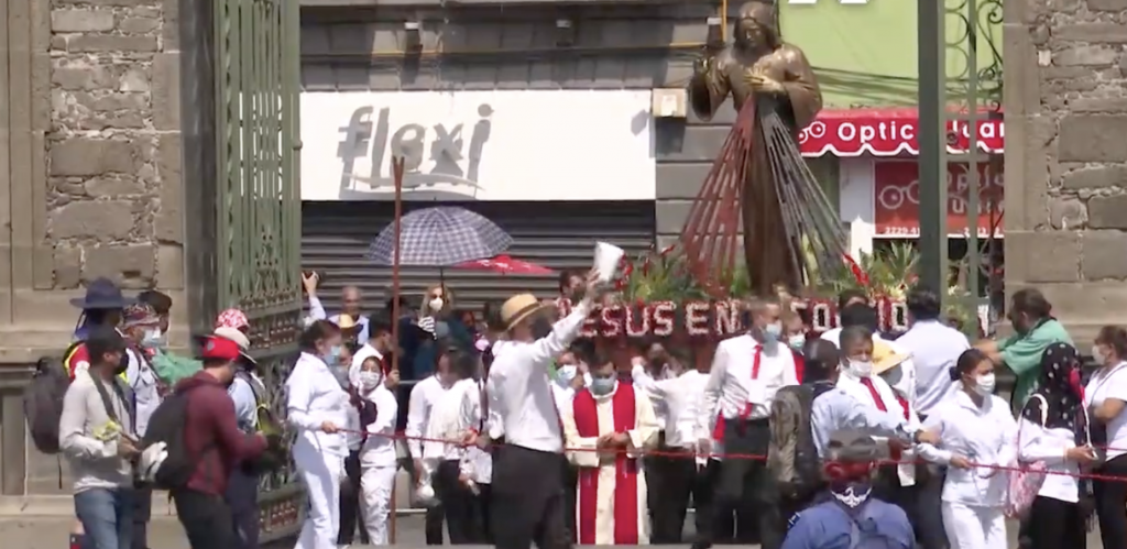 Asistirá a la Procesión de Viernes Santo en Puebla Siga estas